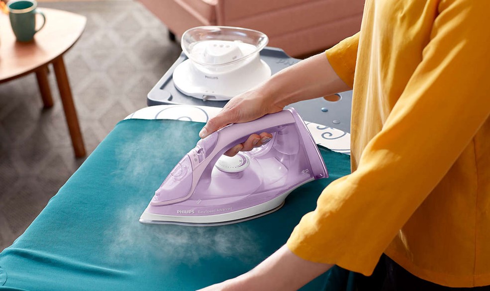 How Long Do Steam Irons Last?